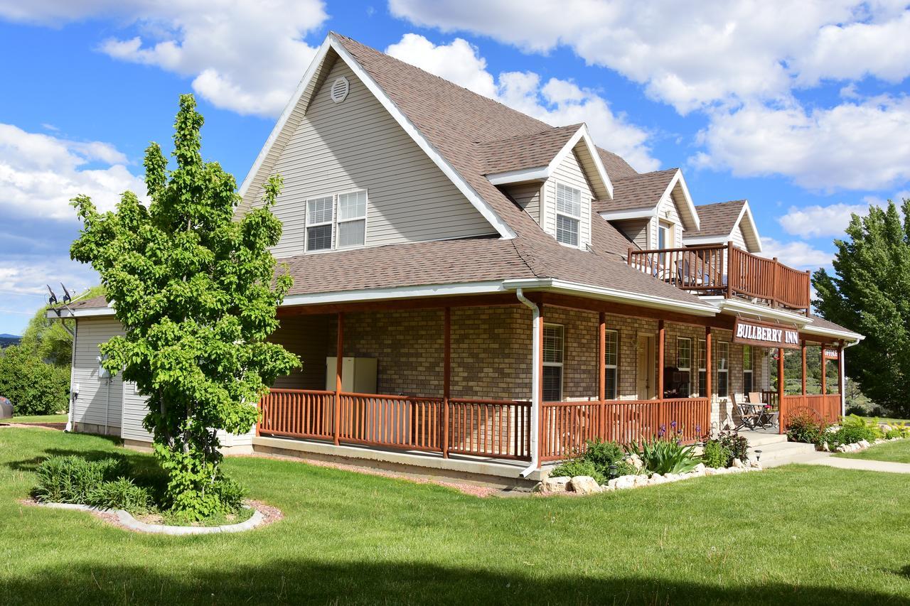 تروبيك Bullberry Inn Bed & Breakfast المظهر الخارجي الصورة