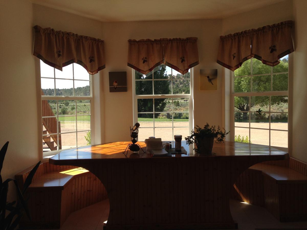 تروبيك Bullberry Inn Bed & Breakfast المظهر الخارجي الصورة