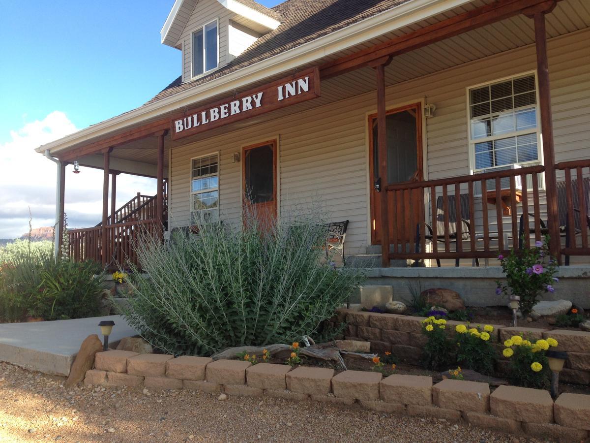 تروبيك Bullberry Inn Bed & Breakfast المظهر الخارجي الصورة